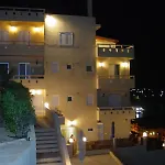 Eliza Apartment